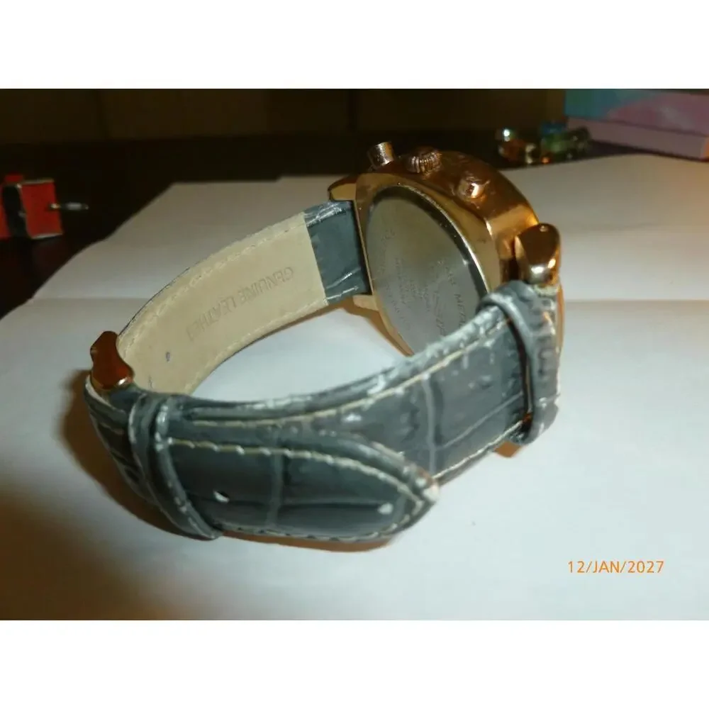 Gossip Mother‎ Pearl Crystals Silver Tone Women’s Watch Leather Band
